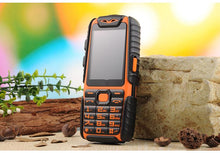 WaterProof Shockproof 0.3MP Loud Speaker Flashlight Dual SIM Senior Outdoor Phone